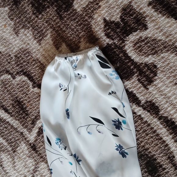 Blouse - Picture 3 of 5